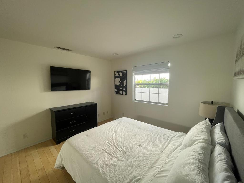 Charming Bright Traditional Home In Sherman Oaks Los Angeles Esterno foto