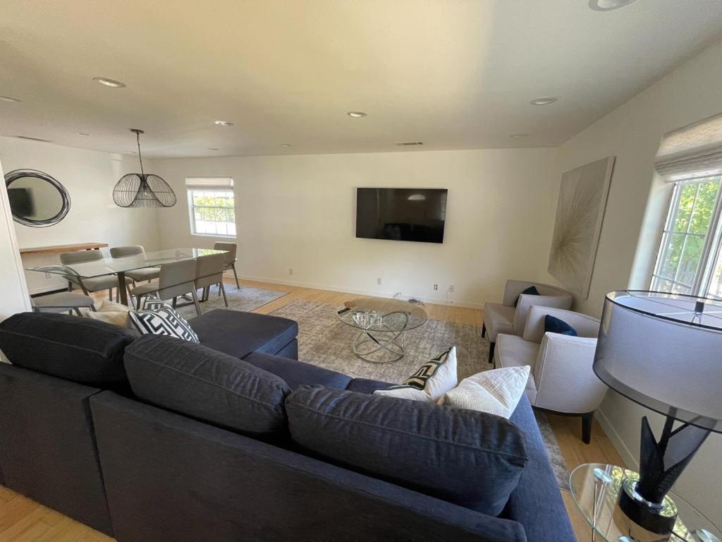Charming Bright Traditional Home In Sherman Oaks Los Angeles Esterno foto