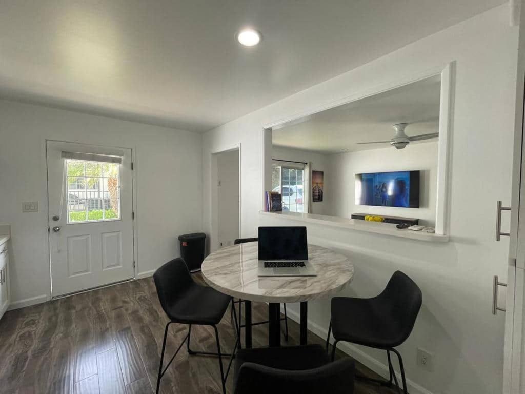 Charming Bright Traditional Home In Sherman Oaks Los Angeles Esterno foto
