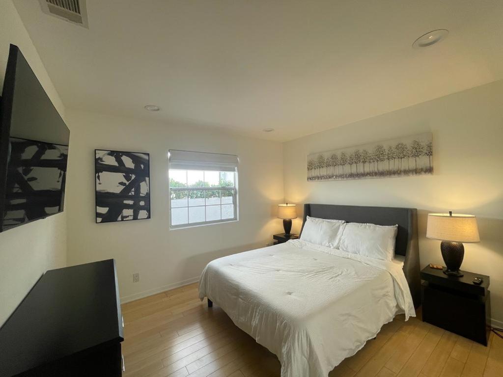 Charming Bright Traditional Home In Sherman Oaks Los Angeles Esterno foto